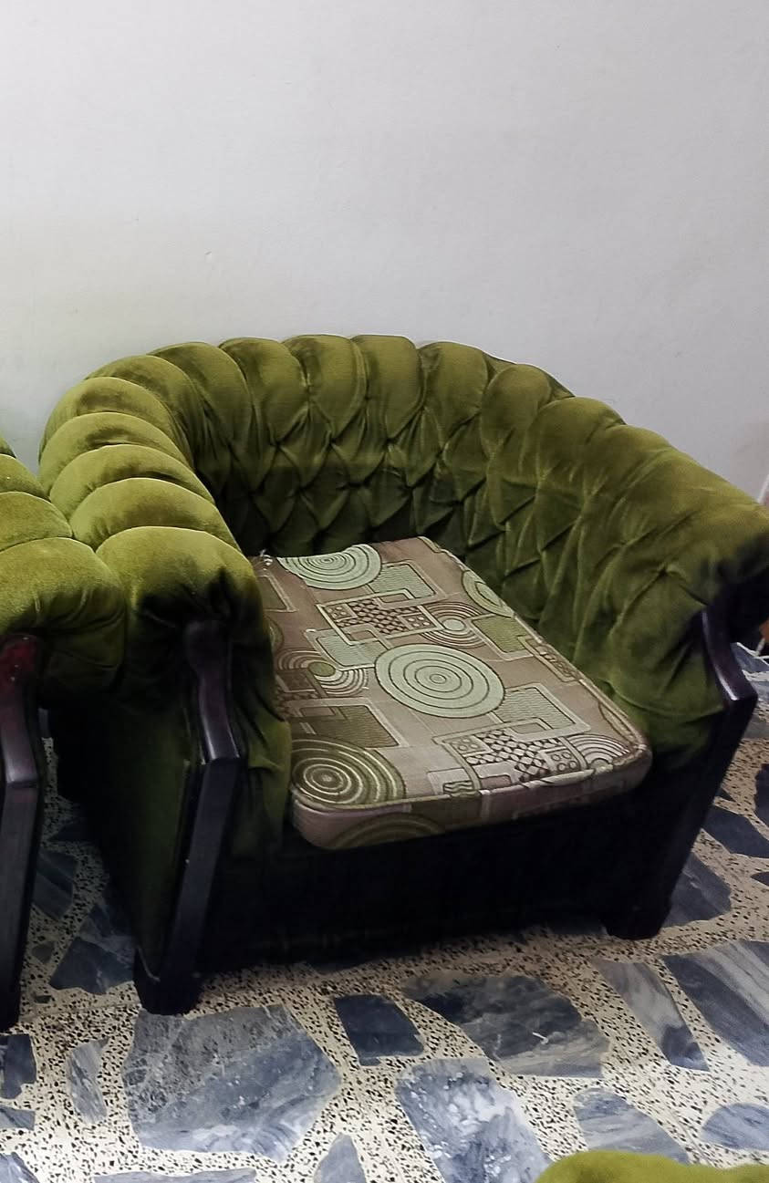 السلام عليكم نص تخم للبيع السعر 150 الف الشراي يدخل خاص


**إذا كنت صاحب هذا الإعلان وتريد حذفه لأي سبب، رجاءا أرسل رسالة إلى الدعم الفني**
