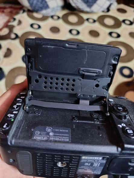 كامره نيكون 750 فول افريم نيكون
للبيع سعر خاص تصال علئ رقم *********** او مراسله خاص
