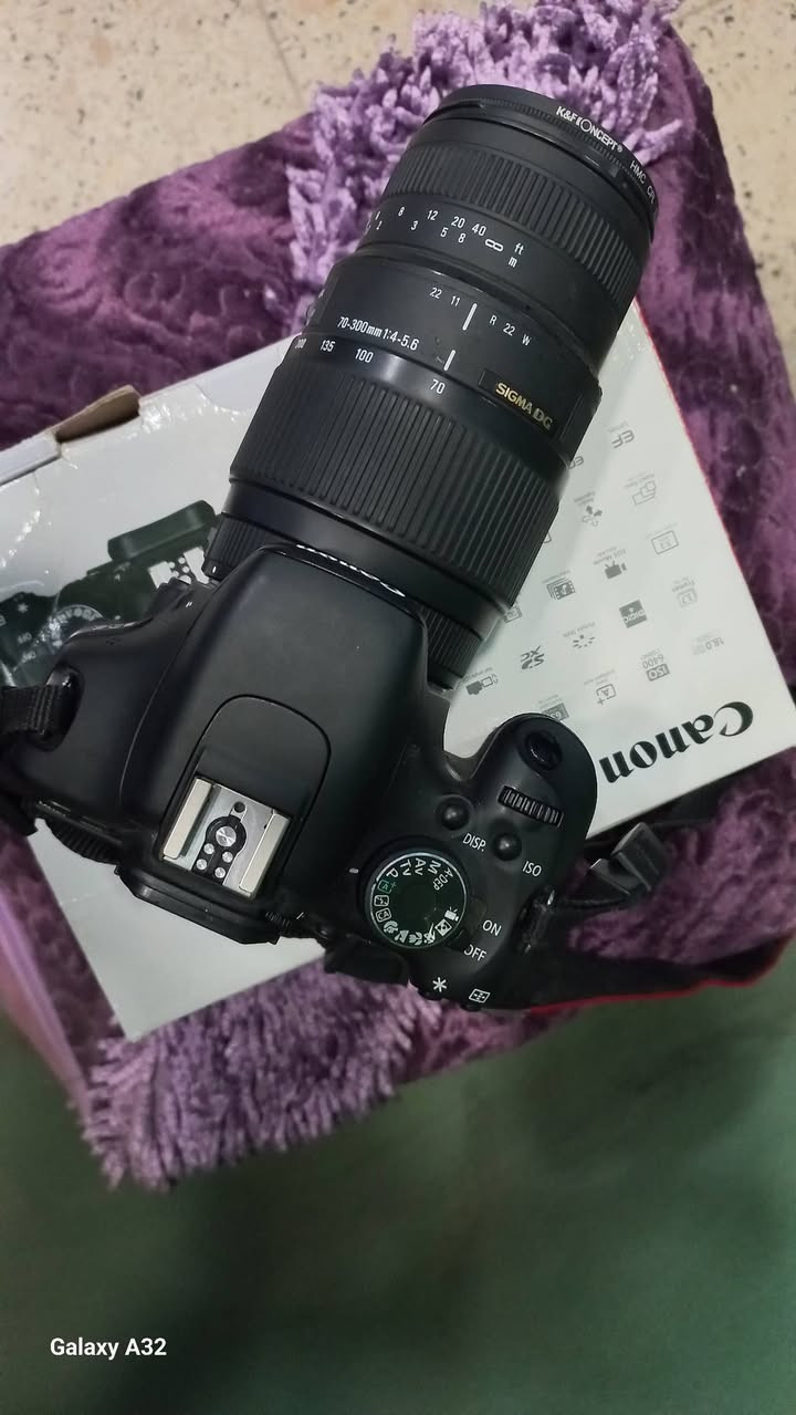 كامرة كانون d600 مع عدسة ٧٠ -٣٠٠ للبيع بسعر ٣٥٠ الف مع عدسة سكما ٧٠-٣٠٠ توصيل موجود لكل محافظات العراق للاتصال ***********
