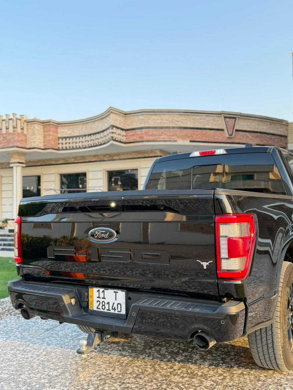 فورد F150 موديل 2023 Lariat
لون أسود
شاشة وسطية كبيرة
V6 ecoboost 3.5L
مزوده كزوزات بلادي
55,000KM
فيها فتحات بنيد بلادي (رياضي)
ضربه بسيطه في راس لسكن بدون ايرباج 
السعر 40,500$
العنوان : الفلوجه
رقم الهاتف ***********
رقم الهاتف ***********
