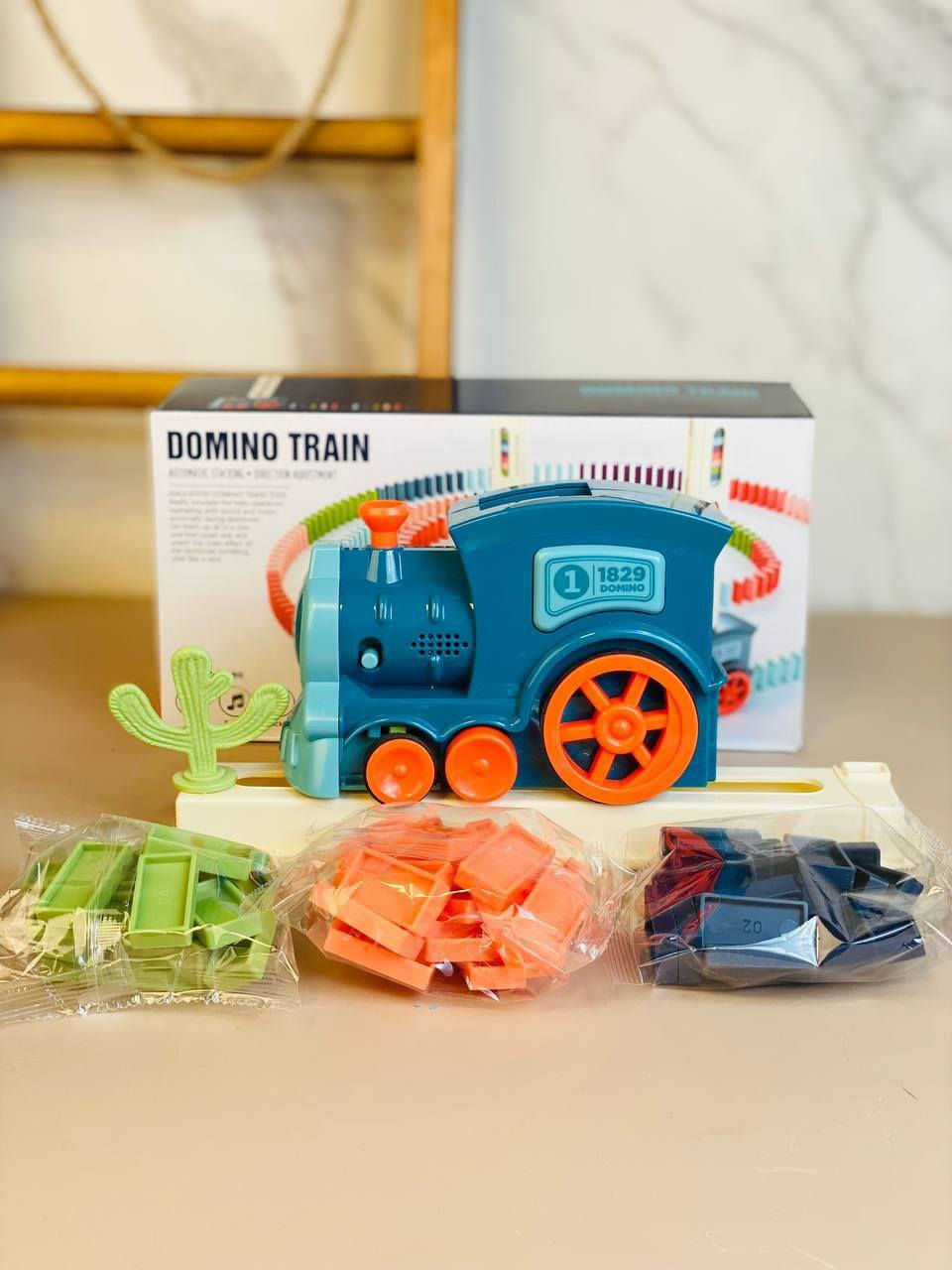🚂DOMINO TRAIN🚂
قطار الدومينو الذكي لتطوير ذكاء طفلك وهو يلعب في نفس الوقت و يساعد الطفل على التخيل والإبداع . و بتنمي مهارات كثيرة جدآ عند الطفل منها 👇:-

❤️ مصممة للكل تبدأ من عمر 3 سنوات واكثر
❤️ تنمي التركيز و التتبع البصري والأدراك  
❤️تنمي مهارة التصنيف حسب اللون
❤️ التوازن و الثبات الحركي و خفة اليد في توجيه القطار
❤️ تصميم أشكال مختلفة و جميلة بالدومينو
تحتوي على ٦٠ قطعة دومينو
❤️صوت وضوء ممتع تعمل على البطارية #الاصلية


**إذا كنت صاحب هذا الإعلان وتريد حذفه لأي سبب، رجاءا أرسل رسالة إلى الدعم الفني**