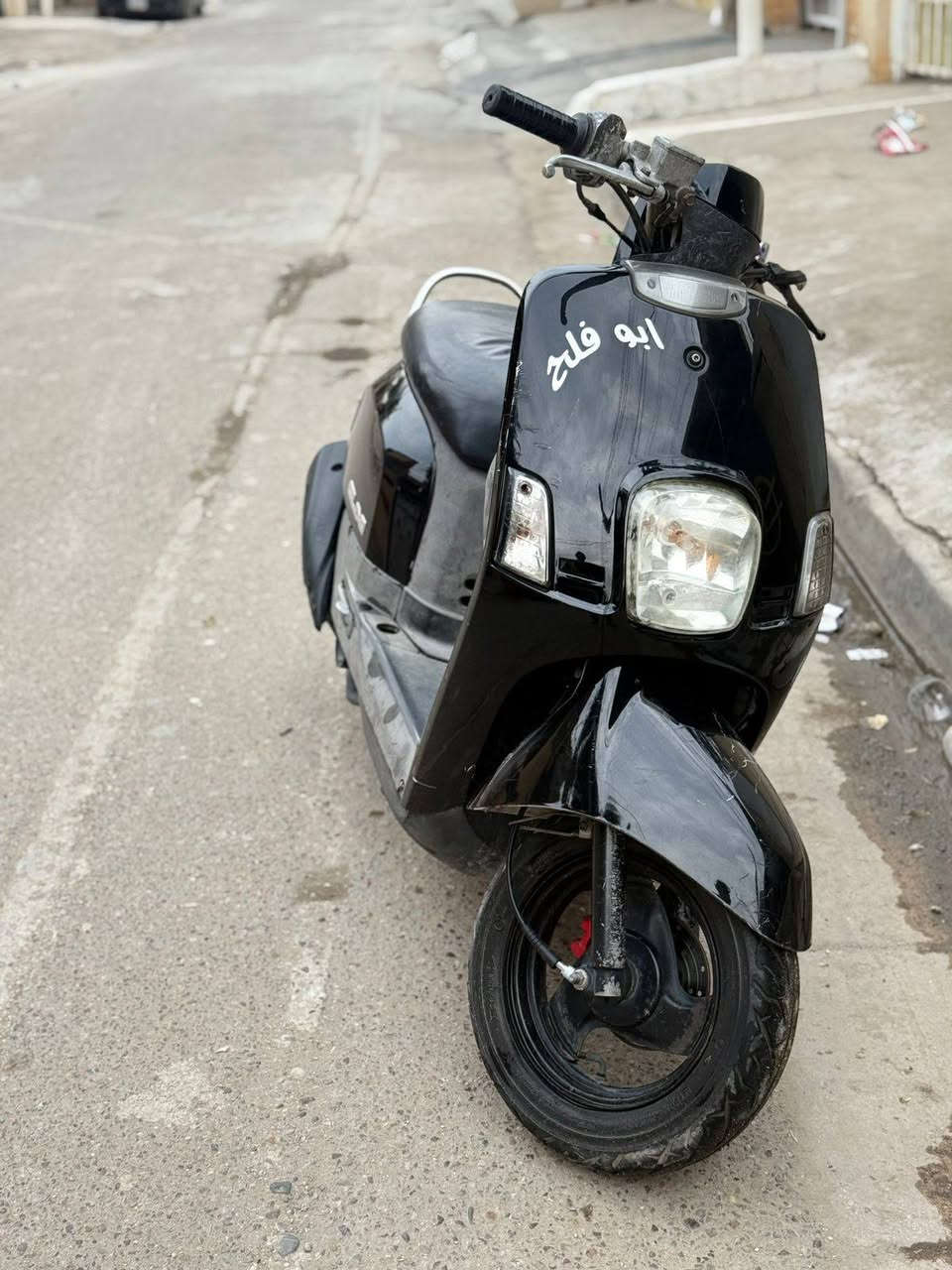 سلام عليكم شباب ماكس بوليس دراجه نكره سلف شعله و معدل مكينه ناعمه و كابريتر نضيف تجي و تشوف  بيه ضربه بالكفر الأمامي جوه الاشاره و يحتاج عرموطه  فقط الشراي يتصل 
العنوان بياع 
العسر 650 و بيها مجال بسيط 
الرقم ***********
