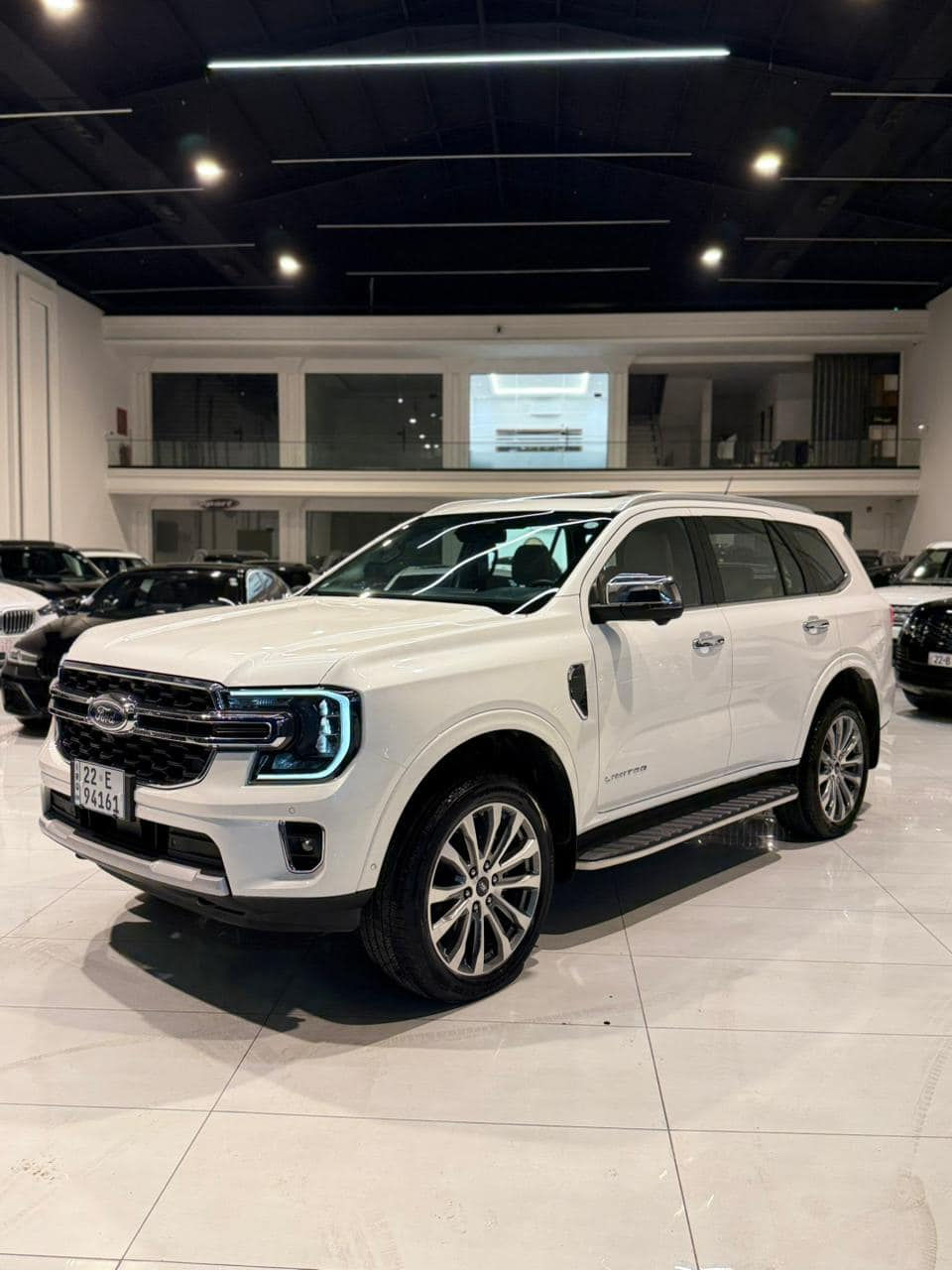 FORD EVEREST
فورد  ئيڤيريست
موديل:2024
ماشي:٣١ الف كم
شريكه-اربيل خليجي قاصد
سبغ تعديل:كفاله عامه
 
مواصفات 
 لايتي پيشه وه ي  ليد
سيسته مي كوژاندنه وه ي ترافيك لايت
به سمه
كاميّرا 360 پانوّراما
سندوقى كاره بايى
كورسى كاره بايي
كاميّراى دواوه
 ئاوينه رادار
شيّوازى ليّخورين
ديار يكرنى خيرايى
راكرى نشيّوى
 ئاوينه ي لاته نيشتىكه كاره بايي
 هه سته وه ري باران
 ياريده ده ري بريّك له كاتى فرياكه وتن
رووناكى ده وروبه ري ژوره وه 
ئاكًاداركه ره وه ي ده رجون له هيّلّ
بريّكى وه ستاني  ئه لكتروني
بلاجكتور

سعر:٣٣٥$🔥

***********
***********
