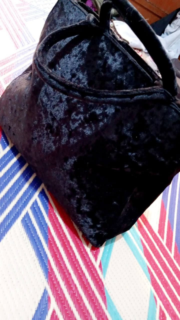 ماركة تخبل قسطول قماشها كولش لطيفه


**إذا كنت صاحب هذا الإعلان وتريد حذفه لأي سبب، رجاءا أرسل رسالة إلى الدعم الفني**