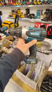 دريل ماكيتا • فارغ • نظيف ٩٥٪