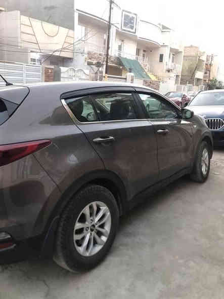 سلام عليكم عندي سبورتج 20 خليجي مكفولة كفالة عامة مواصفات بيسك مغلف كاعية و كشنات جلد و البيسك معروفة مواصفاتها ماشية 84km حقيقي مكانها بغداد الغزالية السعر 205 و بيها مجال بسيط  للاستفسار (***********) واتساب فقط هذا الرقم (‭+964 787 458 1220‬) اتصال
