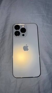 آيفون ١٣ برو • ٢٥٦ • بطارية ٧٩