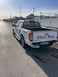 إسلام عليكم كريت ويل موديل ٢٠١٣ رقم واسط السعر ٦٧ وبيها مجال قليل مكان...