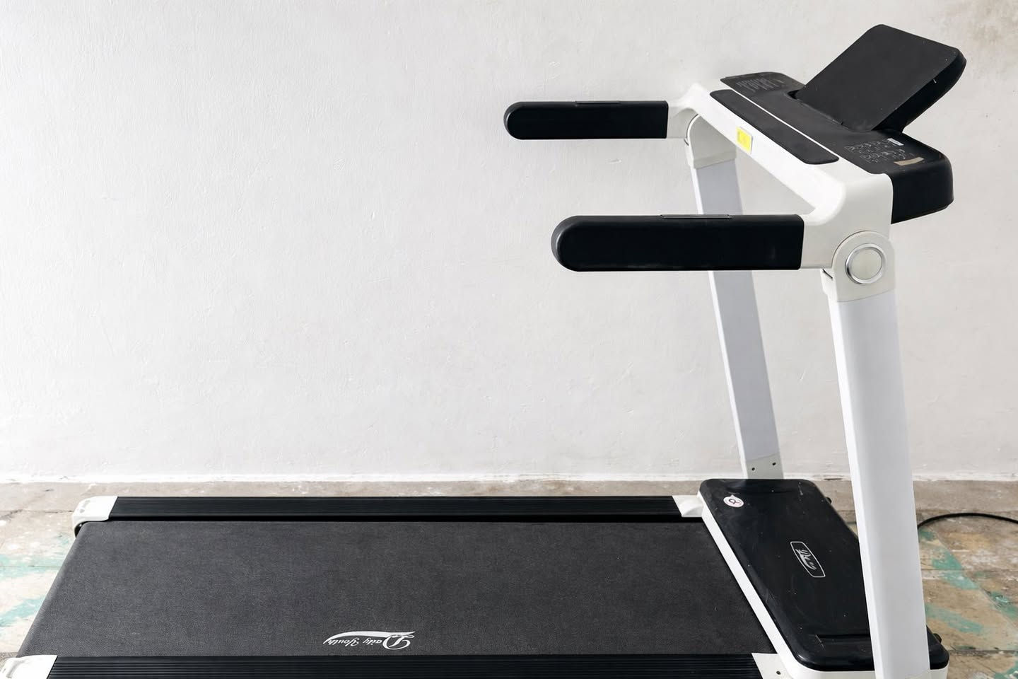 جهاز جري  مستعمل قليل  شغال  نضيف السعر100 الف وبي مجال بسيط


**إذا كنت صاحب هذا الإعلان وتريد حذفه لأي سبب، رجاءا أرسل رسالة إلى الدعم الفني**