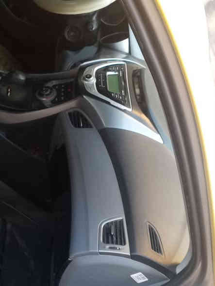 سلام عليكم النتره موديل 13سياره صبغه جديده مكينه صوت خفيف مال راجز كير خير من الله تبريد شغال صدره 70لميه حادثه بابتين وبيه شغل بلداخل موهوايه اريباك برده فقط مكاني بغداد جديده يم الملجئ رقمي ***********ماجوب خاص اتصل وبل خدمه سعره93وبي مجال
