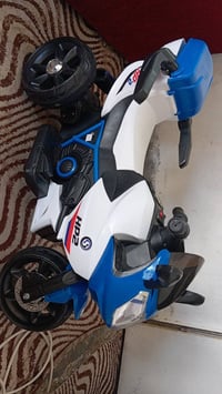 دراجة أطفال • جديدة • مع قفل