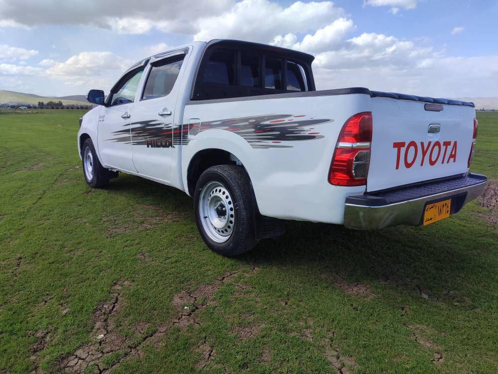 ﷽  مەرزیە 2007  ساق علوج   مامل مەسرەفو سەێارەیەکی ڕێکوپێک  کامل بۆیاخ  سەقفی لایسەکنی تۆزێکی پێوەیە بێشانگرتن  پێشی گۆڕاوە بۆمۆدێل بەرز شاشەئایپات کۆنتڕۆڵ  سیعر82  مەجال    شوێن  سەیدسادق  ژ مار  *********** السليمانية, العراق
