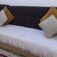 ديوان • ٩ مقاعد • قابل للمساومة