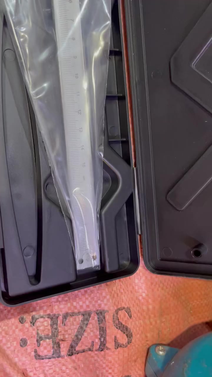 سلام عليكم فيرنيه بسعر 5لاف 
***********
