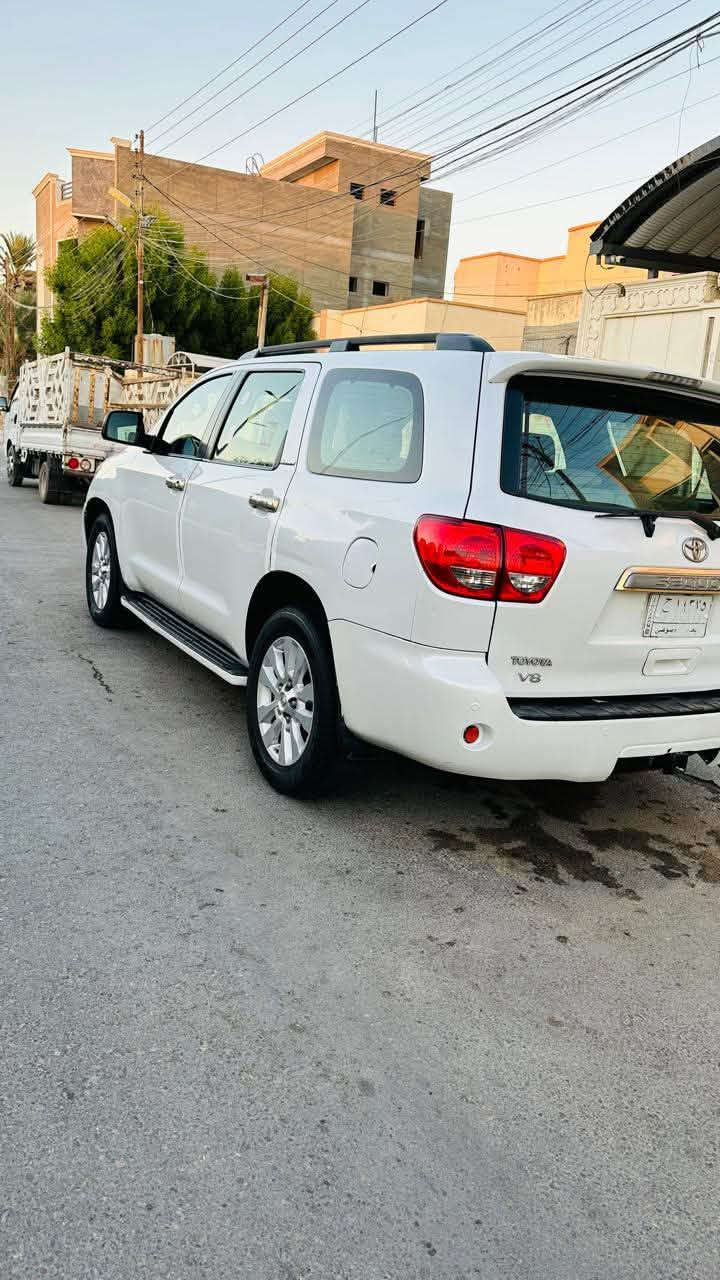 تيوتا سيكويا
بسمي مشروع وطني

موصفاتههً معروفه

داخل بيجي

.الموديل:2009

.المواصفات(platnum) 1/1

.سلايد روف

كشناتً جلد

.زراكات

.كامره

.تحكم ستيرن جهتين

.ستيرن كهرباء

.كشنات جلد +تدفئه تبريد

.بردات جانبيه بلاديه

.V8(5700)

.بعد بيها هوايه مواصفات

سياره جديده بمعنه الكلمه

بيها صبغ بل جاملغ الامامي وبل صندوك بدون ضربه

مكان السياره الرمادي

السعر 165
***********

