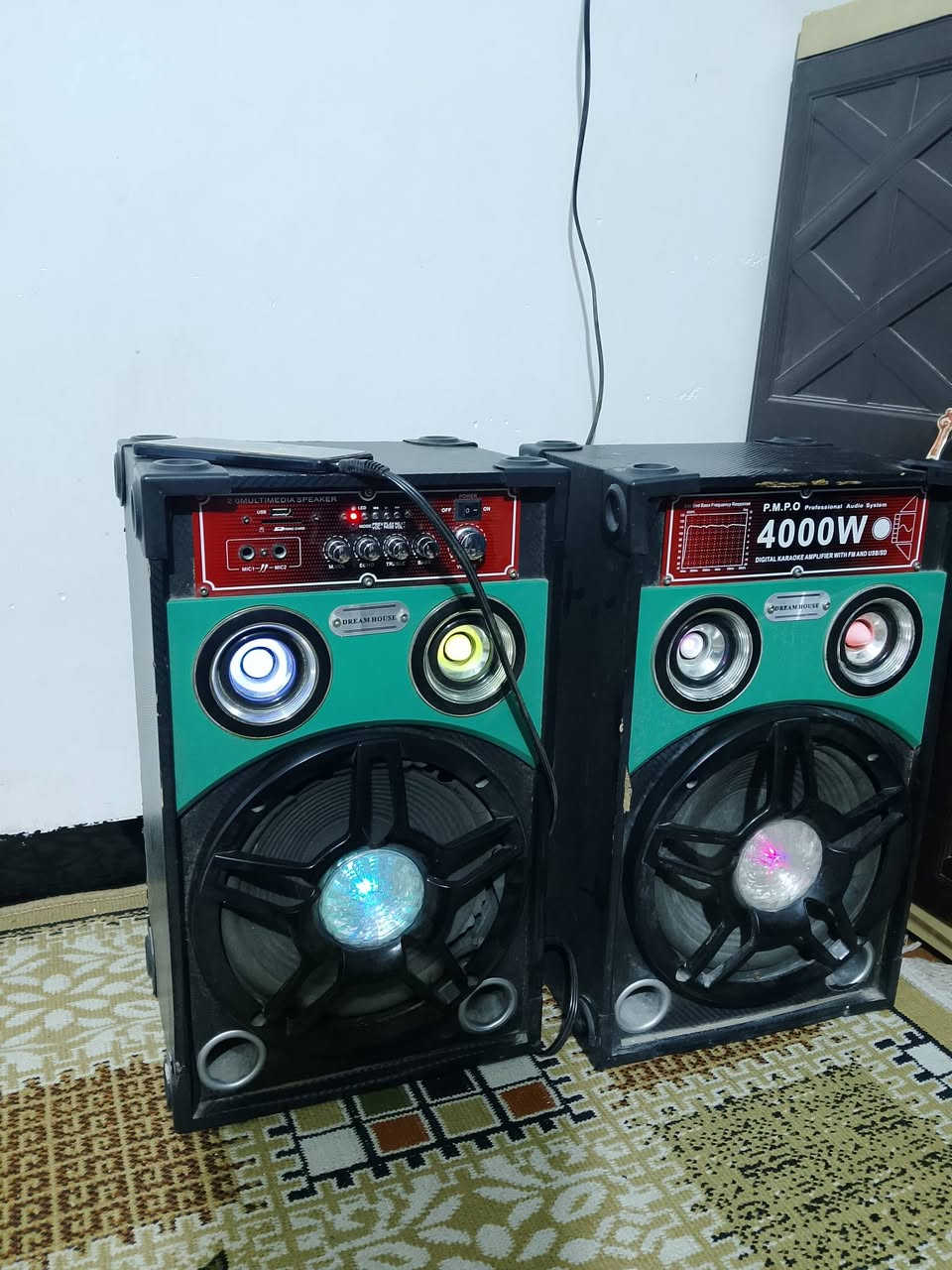 للبيع العنوان بغداد المشتل
***********
