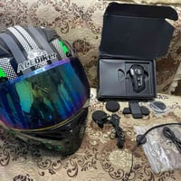 للبيع^للبيع خوذة للبيع مع سماعات شركة عالميه  ملاحظة كلشي جديد ما عدا ...