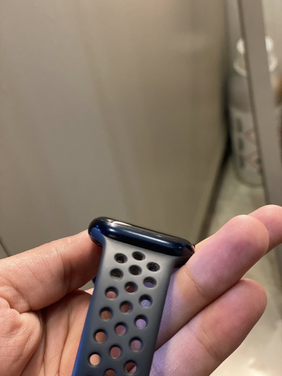 ساعة ابل جيل 7 نايك 
كامل ملحقات 
بطارية 90 
نضافة 100/100
سعر 200
بغداد/كاظمية /جكوك
***********
