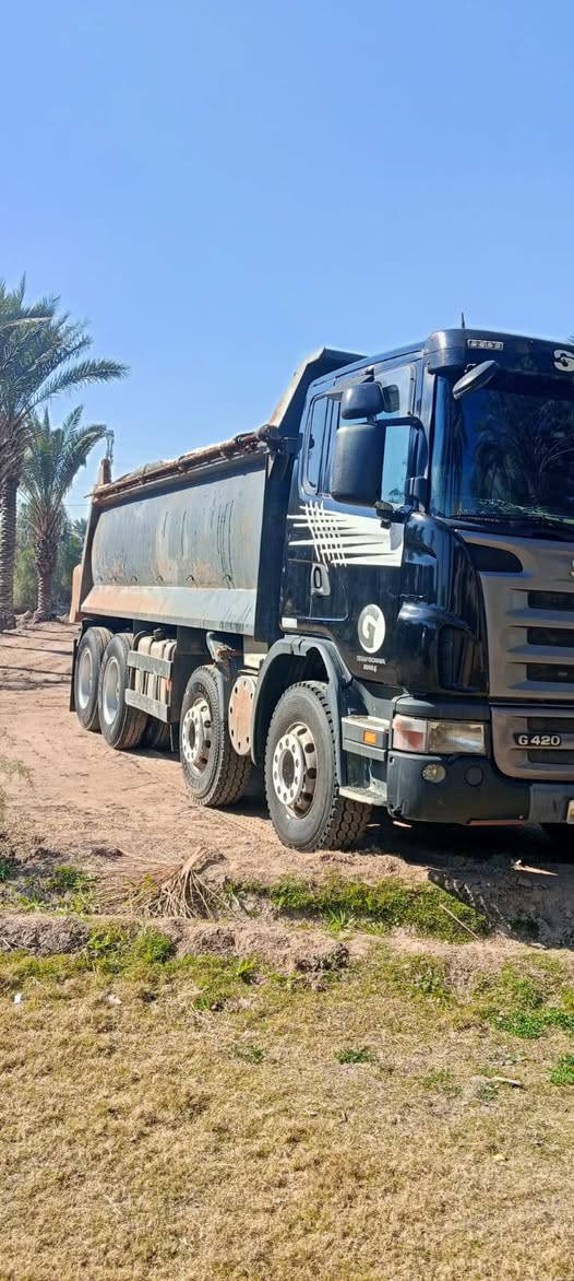 للبيع بومه عكرب كوريه موديل 2011رقم بصره بسمي مكينه 6 انجكسن اربع خطوط كير اتماتيك  عرجه كلج مجموعه ورده حديثه تخم تاير ***********
