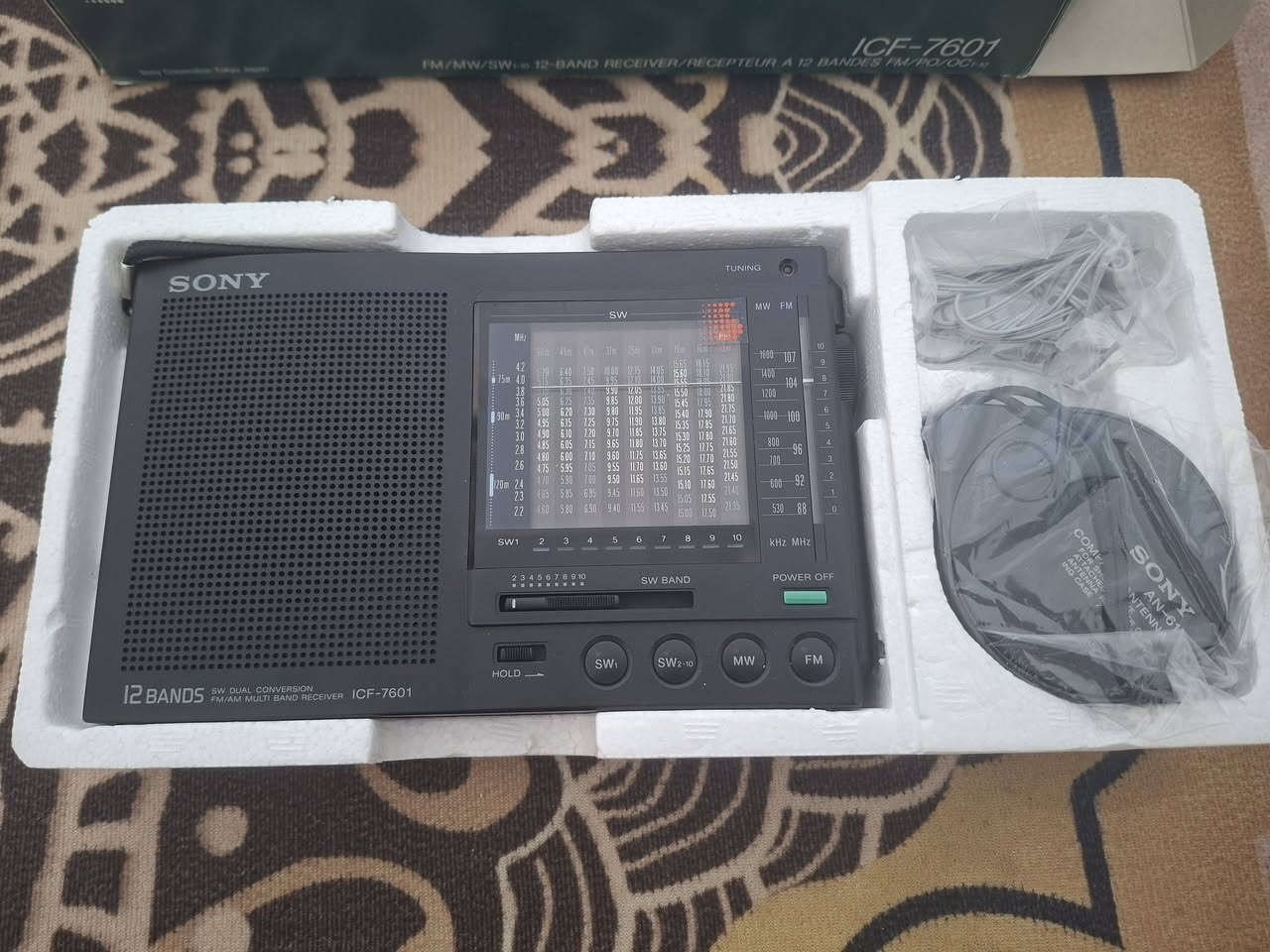 Sony ICF-7601 🇮🇶
ياباني اصلي🇯🇵
نظافة 99.5%✅
السعر ‼️200 الف دينار عراقي‼️


**إذا كنت صاحب هذا الإعلان وتريد حذفه لأي سبب، رجاءا أرسل رسالة إلى الدعم الفني**
