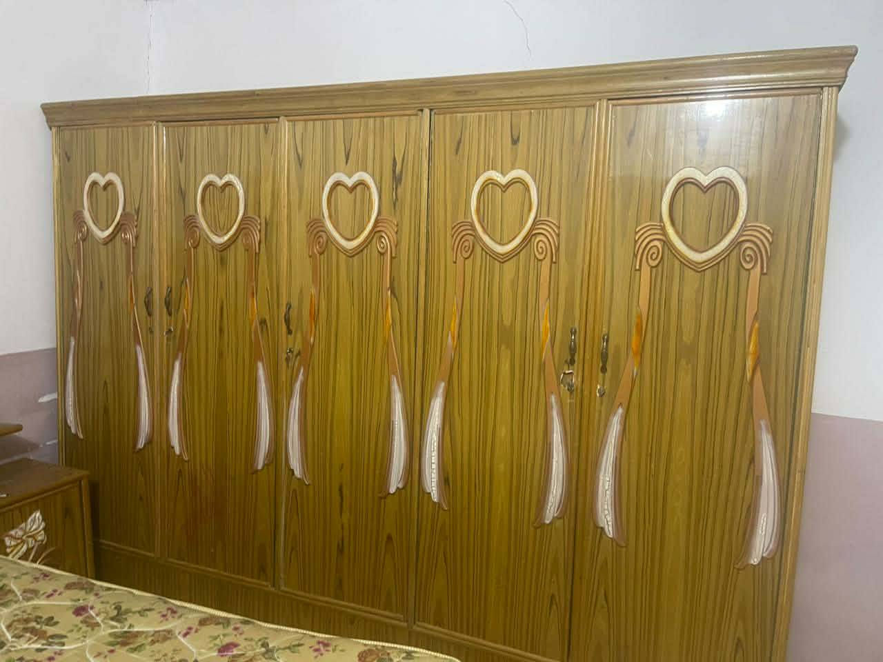 السلام عليكم البيع 
غرفه خشاب ب٥٠٠ وبيها مجال 
كاونتر ب٢٢٥ وبي مجال 
وتخم قنفات ب٢٥٠  وبيهم مجال 
وبوفيه جديده تسگام ٢٥٠ قفل 
للاستفسار مراسله الصفحه


**إذا كنت صاحب هذا الإعلان وتريد حذفه لأي سبب، رجاءا أرسل رسالة إلى الدعم الفني**