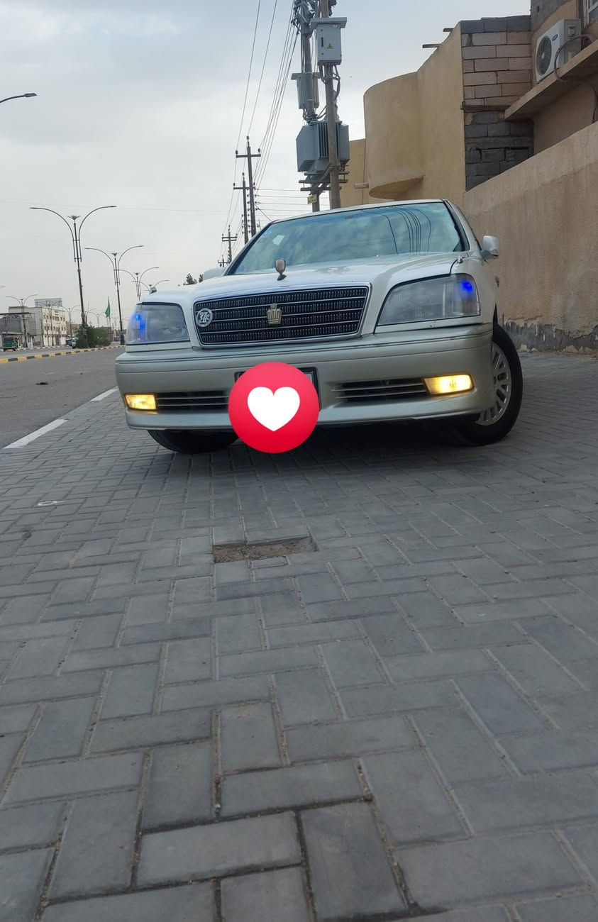 السلام عليكم سياره جنون كصتين مكفوله من النقل جثه والضربه رقم بصره دولي بأسمي مشروع وطني سنويه جديده هزه جديده 
مكينه كير vvti كفاله حداده جديده تبريد ثلج طخم تاير جديد جاهزه بدون نقص السياره جديده 
السعر 95 مكان السياره بصره للإستفسار 
***********
