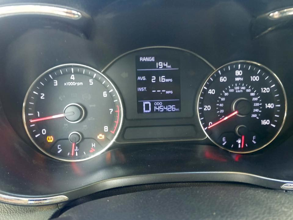 سلام عليكم
فورتي ٢٠١٦ 
سياره حلوه ونضيفه وجاهزه
رقم السياره بغداد انكليزي
سياره كامله مكمله
بيه طخات بسيطه
كير مكينه تبريد حداديه مكفولات
٠٧٧٣٨٧٧٣٨٩


**إذا كنت صاحب هذا الإعلان وتريد حذفه لأي سبب، رجاءا أرسل رسالة إلى الدعم الفني**