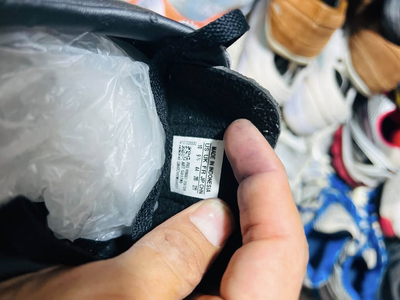 Adidas _ samba
قیاس ٤٤ -٢٨ سم 

نظافة ١٠٠٪ 

توصیل موجود


**إذا كنت صاحب هذا الإعلان وتريد حذفه لأي سبب، رجاءا أرسل رسالة إلى الدعم الفني**