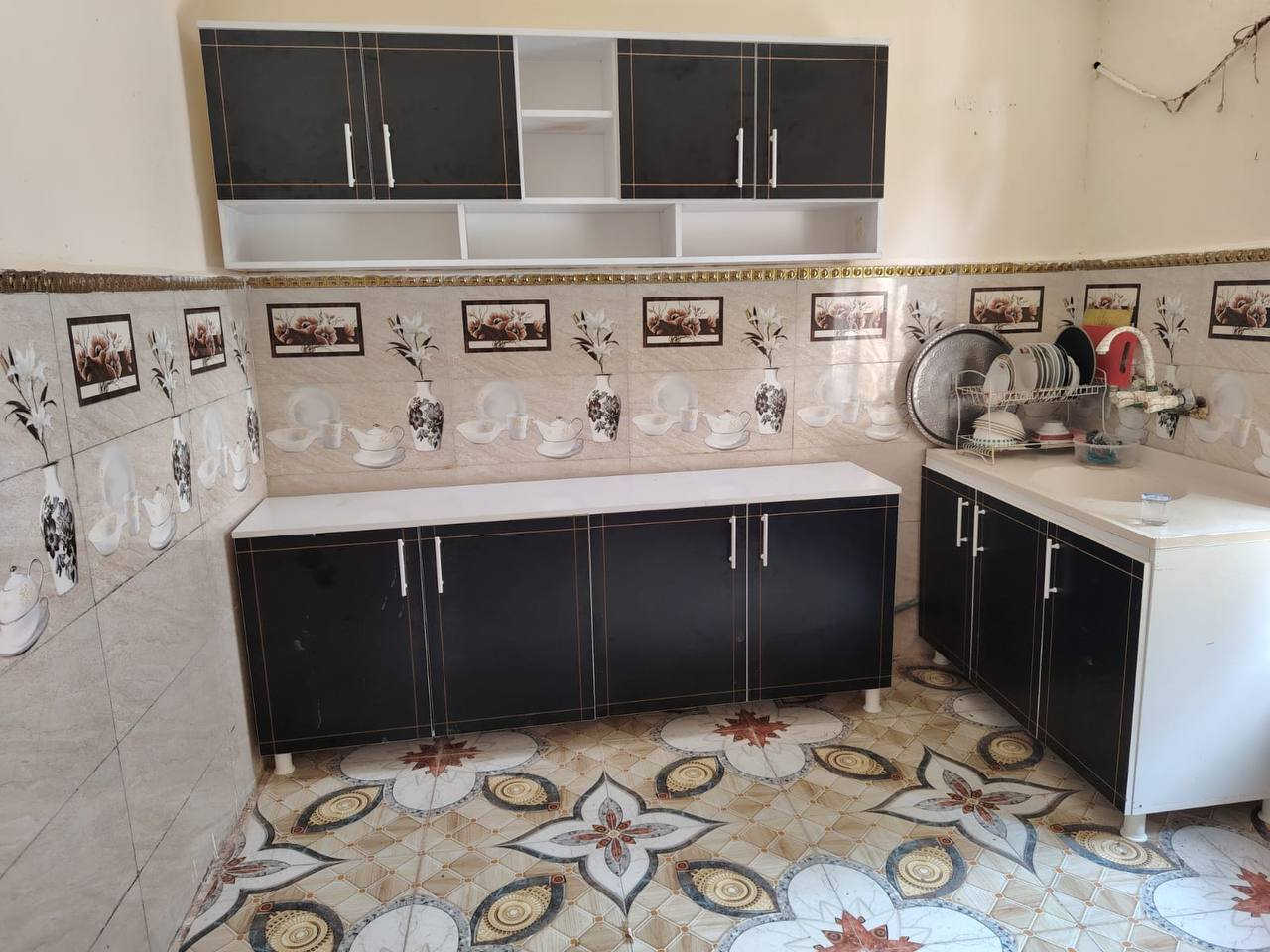 من داخل بيت الزبون (البصره ابو الخصيب)   بالعافيه عليهم 🌷
كاونتر خشب ارضي + ملحق مترين
 والسنك مترو20 مرمر
حسب طلبكم للون 
السعر 300 الف


**إذا كنت صاحب هذا الإعلان وتريد حذفه لأي سبب، رجاءا أرسل رسالة إلى الدعم الفني**