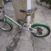 باله ٢٥ • قفل