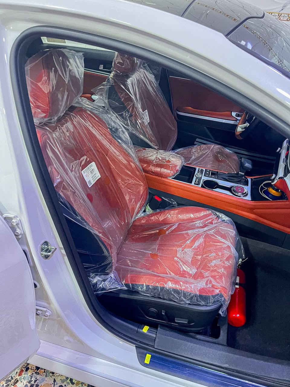 كي فايف 2026 vib اعلئ فئه ماشيه 3 الالف 

مكفوله من النمشه اربيل دهن الشركه بعده بيهه
مواصفات فول
سياره اعلى فئه يعني المواصفات لا اسولف بيهن شنو ابالك موجود بيهه
تشغيل عن بعد اصعد وتنزل الجام عن بعد فتحه بنوراما
شحن وايرلس
كشنات تدفئه تبريد
كامرت 360
رادار 
كشنات الاماميه كهرباء
كشن خزن 
صندوق كهرباء
مانع انزلاق
حساسات 360
وبعد بيه مواصفات كلش كلش هواي ذكرت بس
الاساسيات
رايدهه 270 ورقه وبيه مجال قليل حق الجيه 
الي شراي من صدك يتصل غير متواجد ع الفيس 
مكاني بصره حي الحسين 

***********
