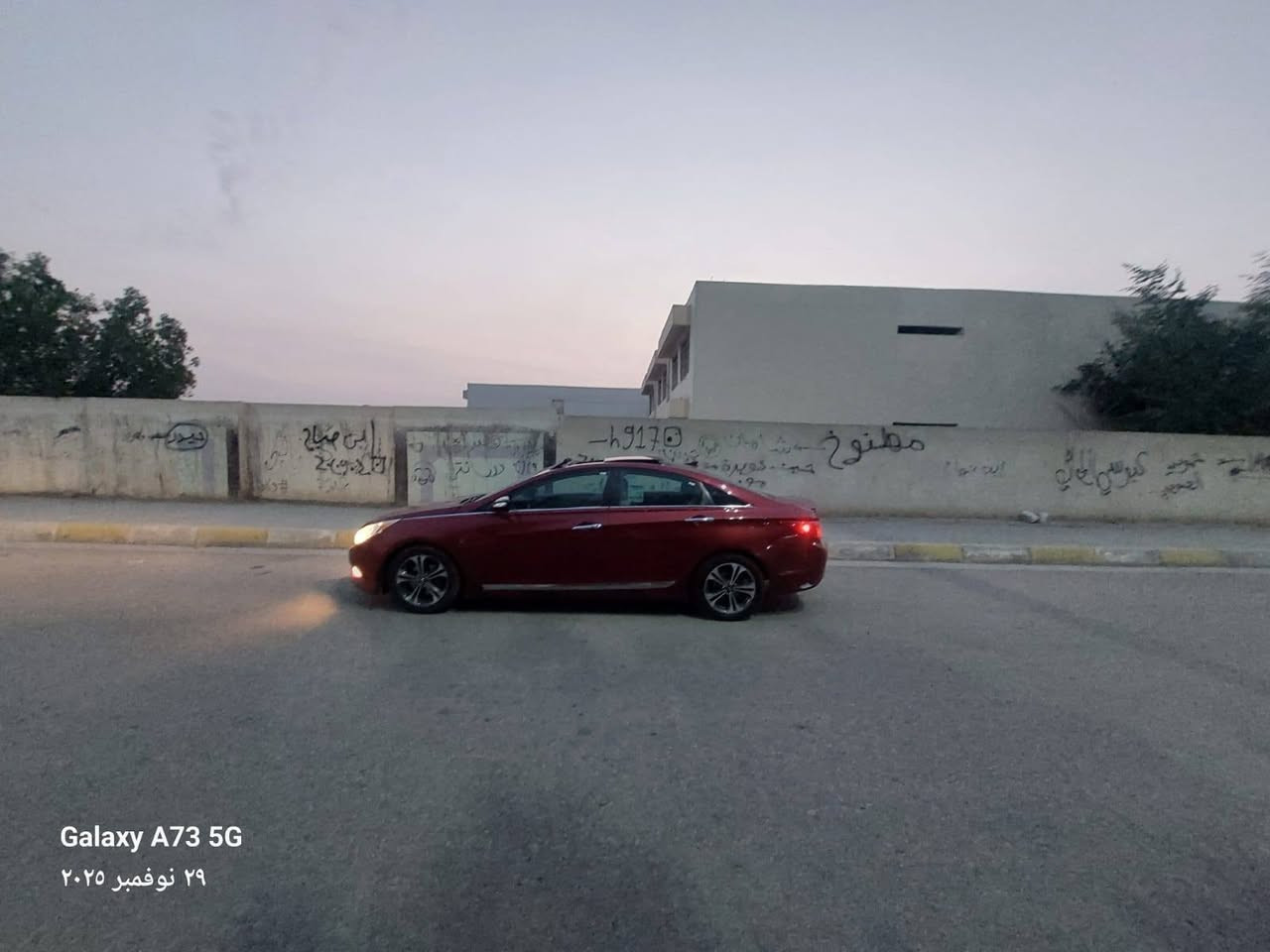 السلام عليكم سوناتا 2012 رقم بغداد ألماني سنويه مجددة بسمي حادثه من امريكا فقط بنيد مبدل بدون دواخل شرط وبيه بلعراق ٣ قطع كلير شرط بدون معجون بدون حادث والباقي مكفول سيارة جديدة مال جناي وجاهزة من كلشي ماشية 140 الف حقيقي سيارة جديدة وجاهزة من كلشي مكينة كير حدادية تبريد كله كفالة شرط فول الفول موصفات ملاحظة مكينة والكير مامفتوحات علا وضع شرط السعر 98 وبيه مجال للشراي الرقم ***********
