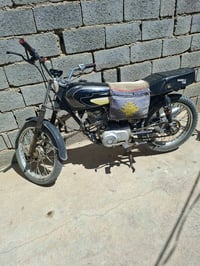اربعه كير للبيع الدراجه شغاله