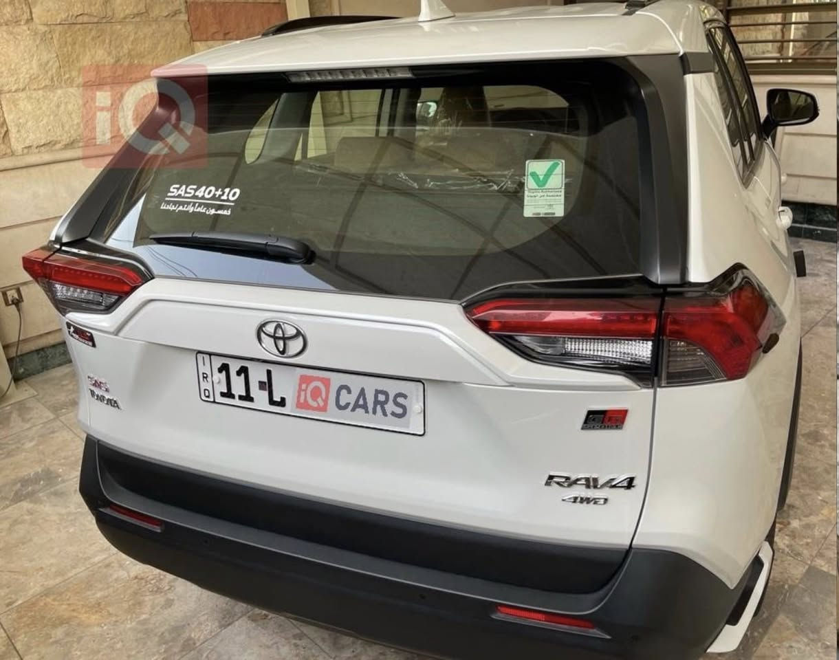 تويوتا راف فور
الموديل 2024 GR_Sport
محرك 2500 بانزين فقط 
العداد: 7000 كيلو متر 
وكالة SAS خليجية 
بدون صبغ 
العنوان چكوك_ معارض القزاز 
السعر 32500$
هـ: ***********
