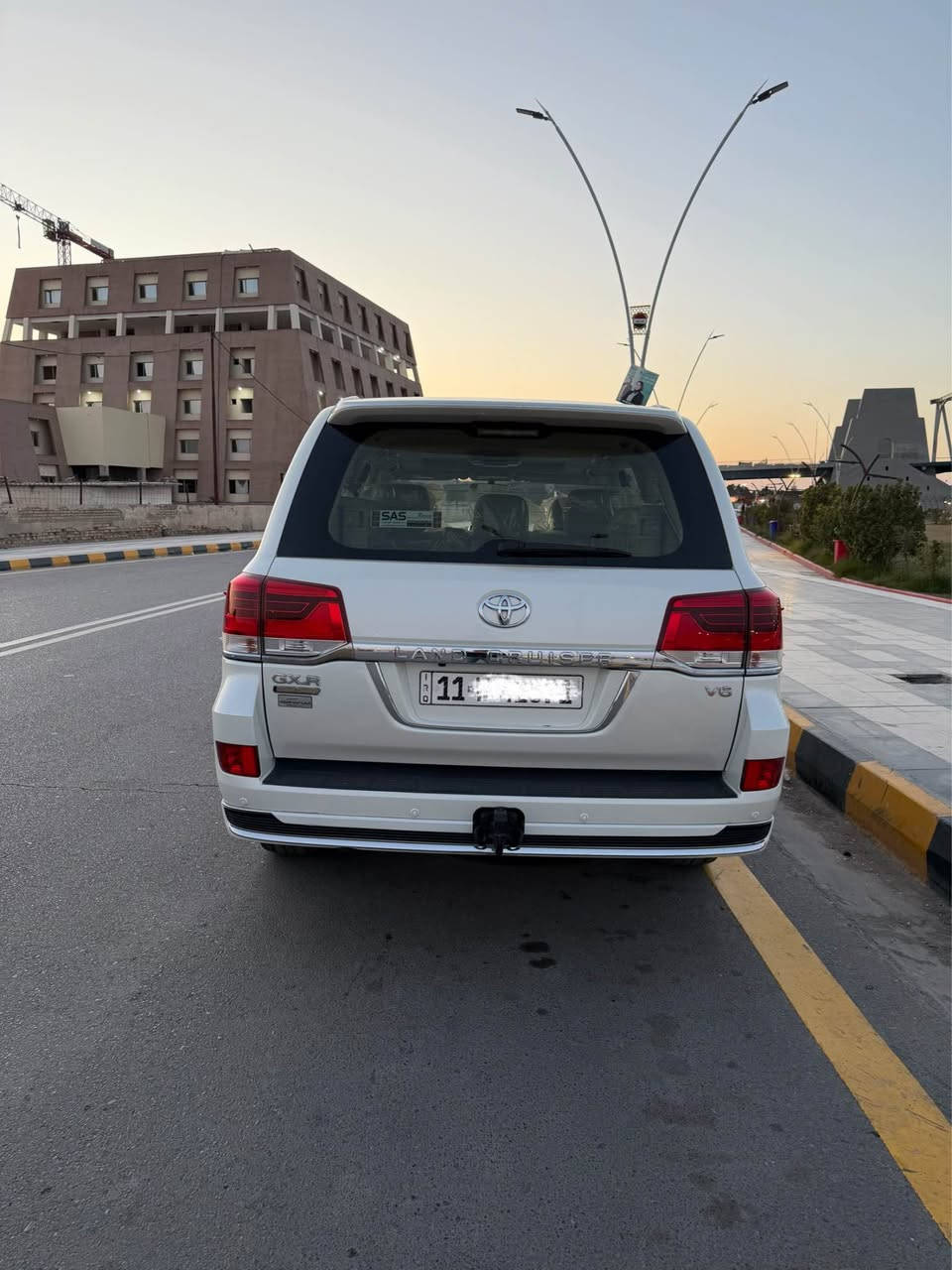 السلام عليكم لاندكروز للبيع مديل 2019 گراند تورنك بريم باب اول فوول مواصفات مكينه 6سلندر السياره مكفوله من الصبغ وجديده لووك ماشيه 80 الف السعر 495 مكان السياره ذي قار للاستفسار *********** ناصرية, ذي قار
