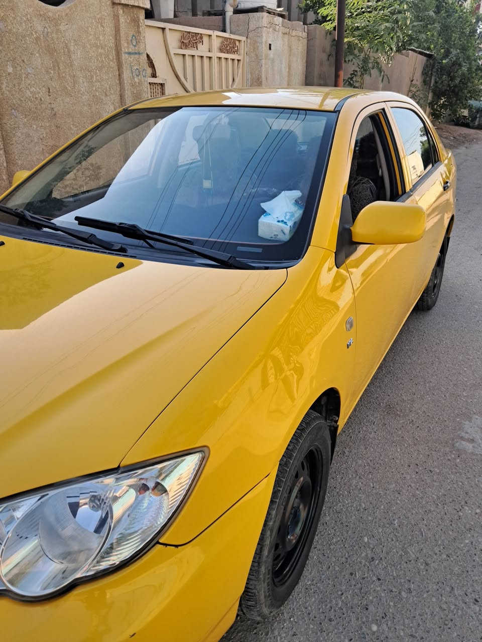 بي واي دي f3 ٢٠١٩ رقم بابل سنوية ساقطه بيها باب وجاملغ عكس السائق والتبريد كومبريسر ضعيف مكانها بابل الإسكندرية السعر ٧٠ للاتصال ***********
