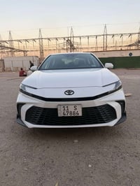 موديل2025 وارد امريكي  سيارة زيرو ماشية الف فقط  شفتات استيرن  بصمة تش...