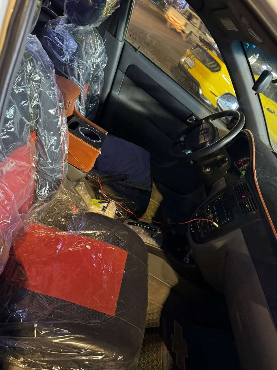 سلام عليكم
أوبتره رقم بغداد الماني  
موديل ٢٠١٢
كير مكينه كفالة 
تحكم ستيرن 
مكان سياره الدجيل
للتواصل ***********
السعر المطلوب ٨٥ وبيه مجال للشراي
