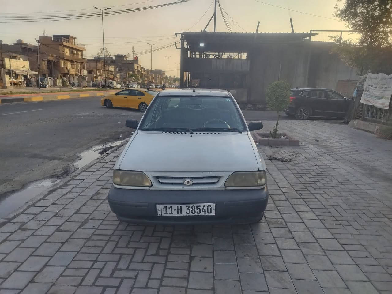 سايبة خصوصي 2010
رقم انكليزي جديد بغداد 
بيها صبغ جاملغ خلفي
صبغ جاملغ امامي ايمن
سعر 32
عنوان الشعب
للتواصل ***********
