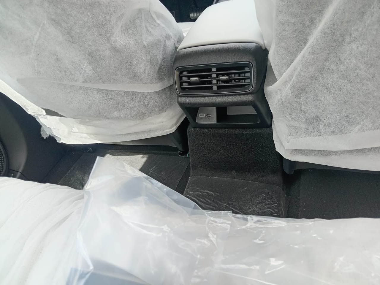 بي واي دي سيل 5
زيرو لون اسود كل غراضها كامله 
باسعار تنافسيه ويه كل الشركات 
السياره لاتشمل الوحات 
بسعر 19500 وبيها مجال بسيط
عنوان بغداد معارض البياع معرض الزاد 

‪+964 770 454 3636‬ بغداد, العراق


**إذا كنت صاحب هذا الإعلان وتريد حذفه لأي سبب، رجاءا أرسل رسالة إلى الدعم الفني**