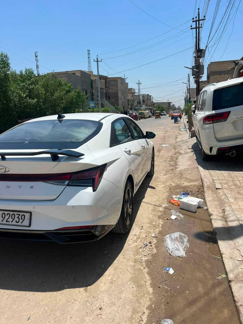 النترا موديل 2023 وارد كوري(افانتي) 

محرك 1600

المواصفات :-
دبل بصمة سويج
السياره بصمه
انظمه قياده بيها (normal smart sport) 
ايرباك عدد4 
شاشه كبيره تدعم ابل كار بلي /اندوريد اوتو
كشنات جلد اسود
سماعات عدد 7
تبريد يخبل ثلج ❄️ 
كشنات الكشن مال سائق تدفئه تبريد كشن الراكب الي بصف السائق تدفه
كامره خلفيه
حساسات  خلفيه
رادار امامي
قياده ذاتيه
مرايات شفط
اشاير مري
تدفئه ستيرن
مثبت سرعه
مانع انزلاق
تحديد مسار 
اوتو هولد
أصل بانزين
هاند بريك دكمة
تشغيل عن بعد
و السياره بيها بعد مواصفات
السياره باسمي تحويل ثاني يوم
بغداد الشعب
  
***********
