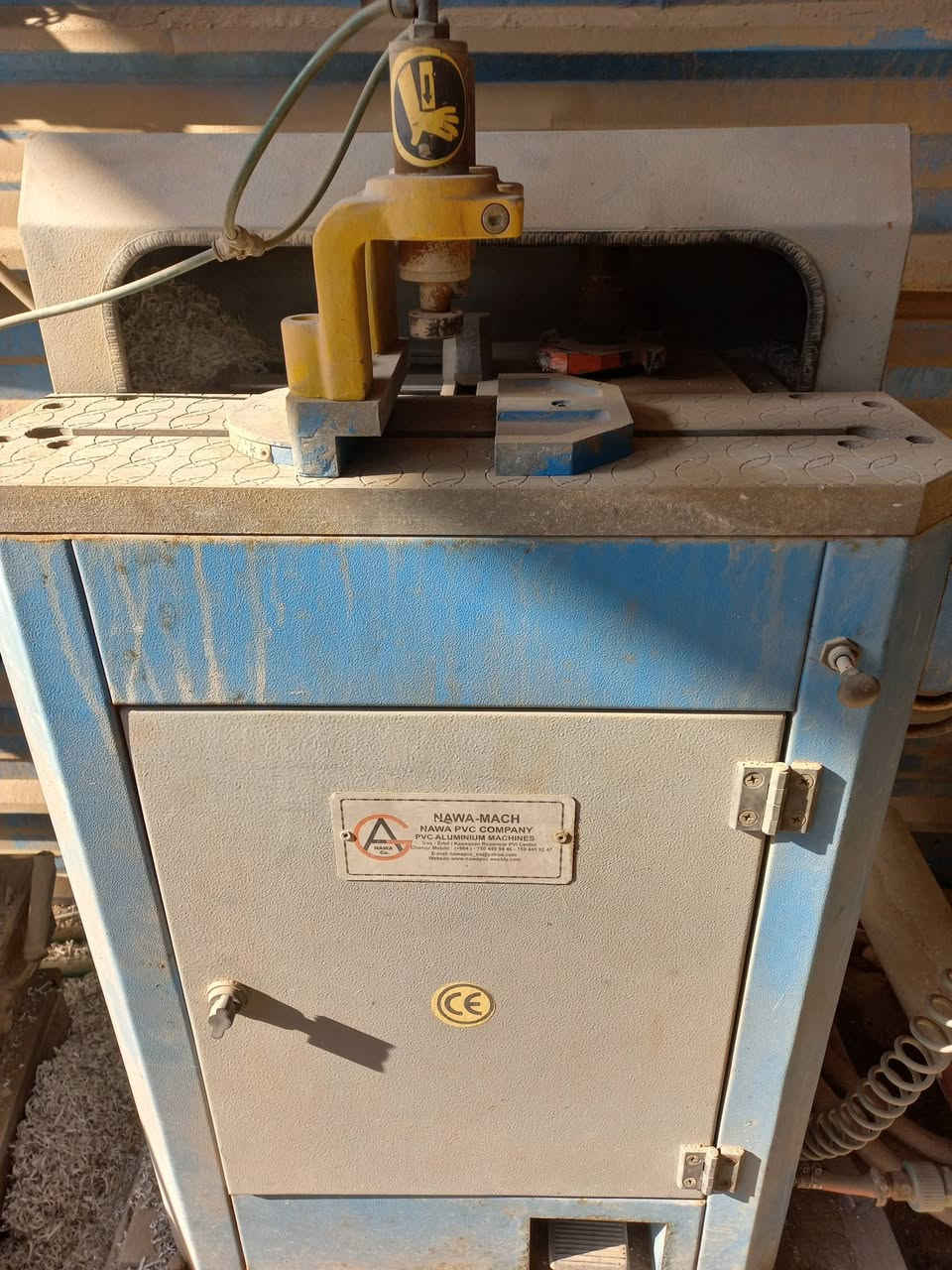 معمل pvc للبيع ثري فيز  خمس قطع كله شغال النجف الاشرف حي الحرفيين ***********
