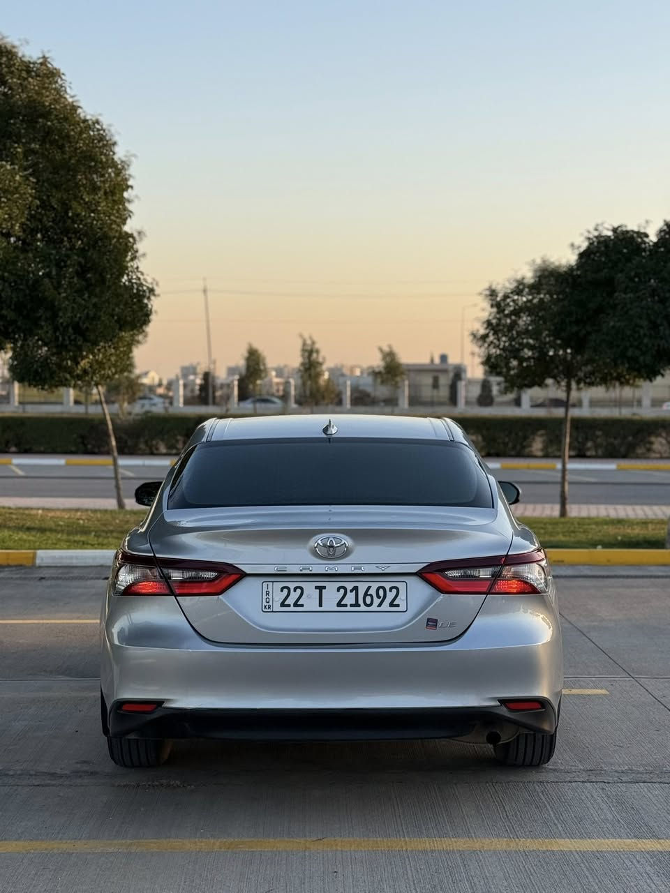 تويوتا كامري  2023‏‎
مواصفات 
بصمة
كشنات كهربائي 
‏‎کشنات تدفئة
‏‎شاشة 
ستيرن هيتر 
ناضور ليلي
‏‎كاميرا 
ثلاث انظمة قيادة eco -normal-sport
تحكمات ستيرن و تحديد سرعه 
تحديد مسار 
‏رادار امامي و خلفي
رادار جانبي
‏‎لايتات زينون LED
وباقي المواصفات المعروفة بالسيارة 

‎السيارة بجمها كبس وخلفي كبس
ضرر فقط باب الصدر وباب الخلفي 
ونص جاملغ الخلفي كلير امريكا 
السيارة رقم اربيل باسمي شرط الوكالة او التحويل
هزة وفحص وسنويه جديدة 
ماشية ٢٥ الف فقط 
السعر 178$ وماكو هيج سعر بالسوك 
مكان السيارة اربيل 
***********
