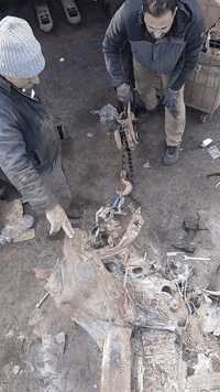 سمكره  وتعديل جميع الشواصي  انواع سيارات   شيخ عمر شارع ثالث  ***********
