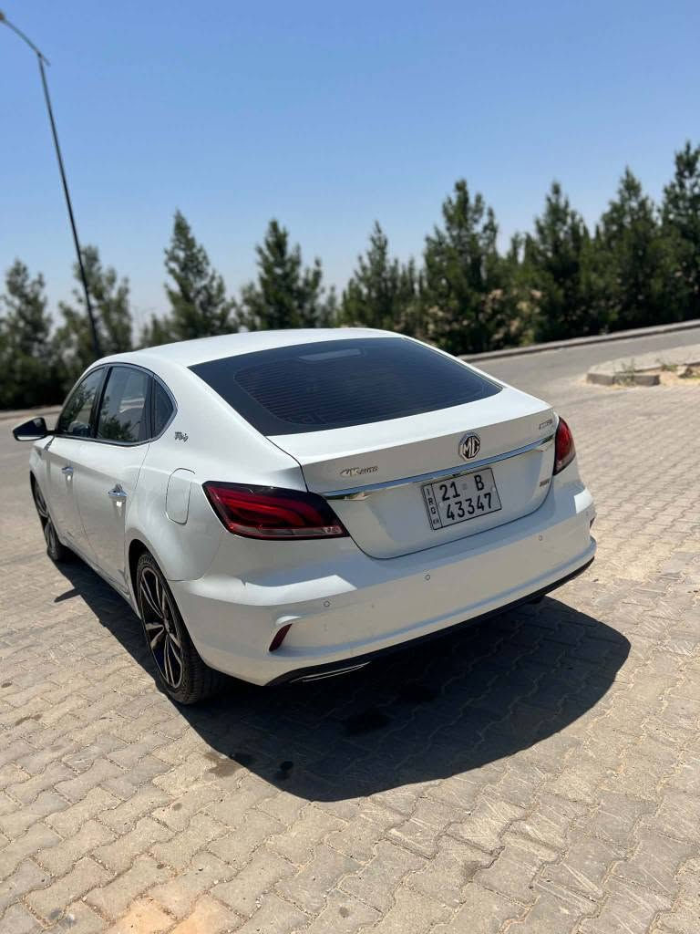 MG_6_TROPHY 1.5T
***********
‏ 
بێ بۆیاخ
٦٢ هەزار رۆشتوە - ١ ساڵ زەمانی شەریکەی ماوە
رەقەم و سەنەوی تا ٢٠٣٠ تازەیە و بەناوی خۆمەوەیە

کامل سێرڤس کراوە لە شەریکە(هایدرۆلیکی گێڕ و تاقم پلاک و رۆنی مەکینە گۆڕدراوە) - ٤ تایەی تازەی لە ژێرە 

پاتری و بانسی تازەیە

فول مواسەفات(ناو سور - کوشن جلد - کوشن کارەبا - سلاید - سەلاجە - گێچ ئەلکترۆنی و شاشە گەورە و کامێرا - ٦ مکەبەرە - سوکان شەفت - تەحدید سورعە و دوگمەی تراکشن - ئاوێنەکانی ئەخەوێت - ئاوێنە ئیشارەت و هیتەر - تایە و ویل ١٨ - لایتەکانی لید و عەدەسەیە و لەگەڵ سوکان ئەجولێت - تەبرید مەرکەزی) شربازهير, السليمانية
