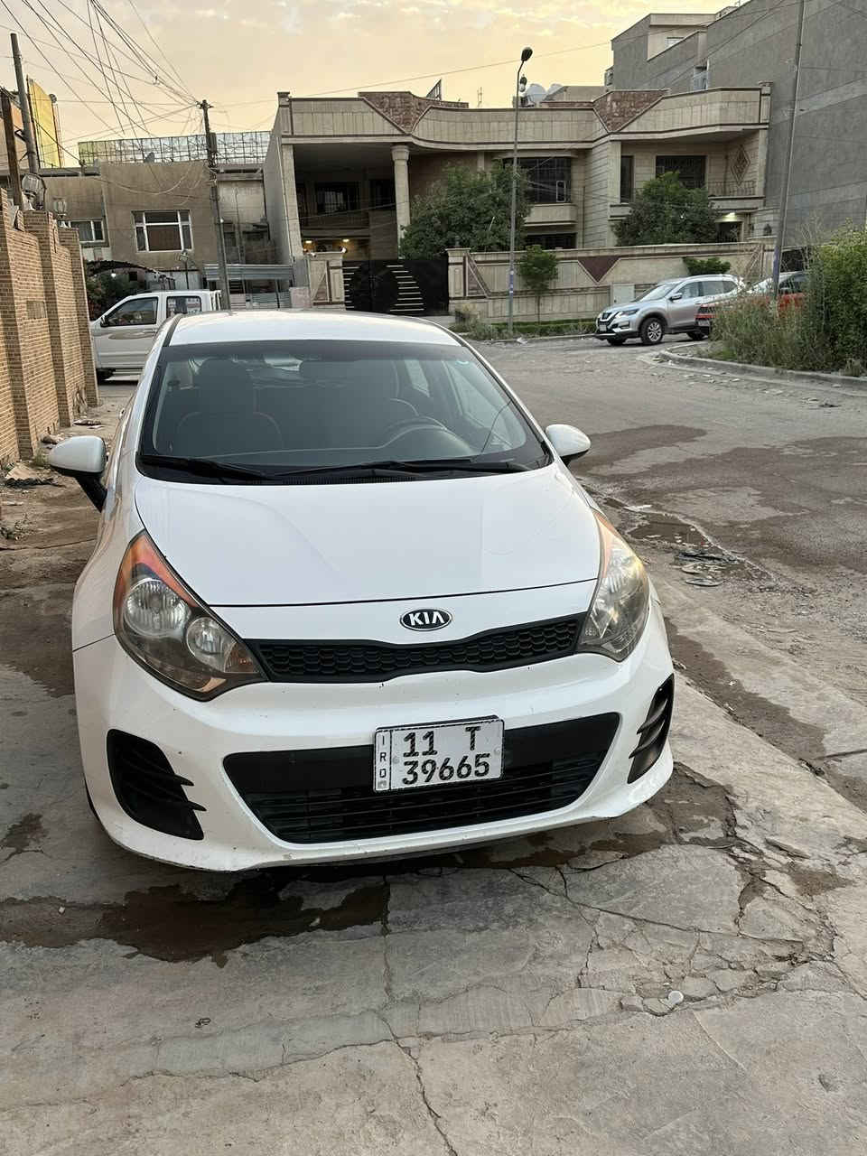 مراوس بتسلا 3 تك او دبل اهم شي سعر مناسب
كيا ريو موديل ١٦ محرك ١٦٠٠
ماشيه ٧٠ الف
كير مكينه ممفتوحات 
بدون ايرباك
جاملغ خلفي صبغ وباب خلفي تبديل حادث امريكا
رقم بغداد
***********
الي يحب يراوس يدخلي خاص ويكلي سعر سيارته او شكد يريد فرق

