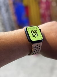 ابل واتش جيل٩ • بطارية١٠٠٪ • النجف الأشرف