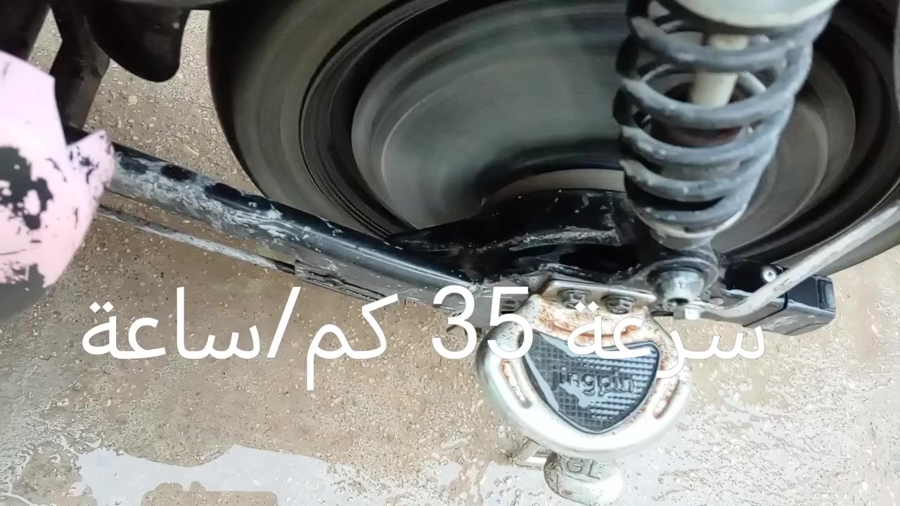 سلام عليكم بايسكل عادي جبلي  وبايسكل شحن حجم 14 السعر 160الف يعني تاخذهن ثنيناتهن 160الف وبيه مجال للتواصل ***********
