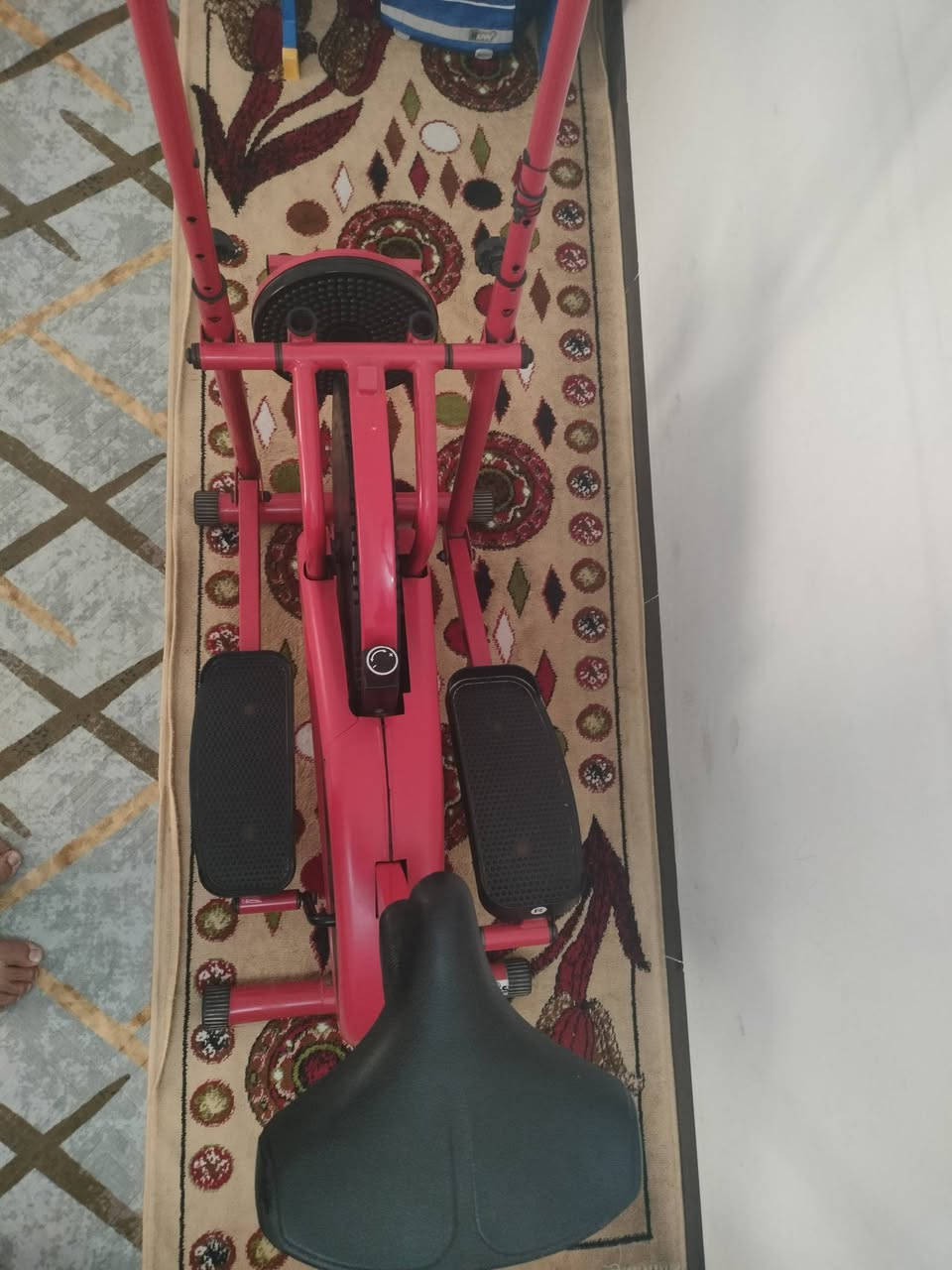 غراض بيت للبيع نظيفات جدا
1   جهاز رياضي
2    كوفي مشين 
3    عجانة تحضر وتشوي المعجنات 
4.   مكنسة كهربائية خاصة للسرير وتخم القنفات 

للبيع أسعار مناسبة


**إذا كنت صاحب هذا الإعلان وتريد حذفه لأي سبب، رجاءا أرسل رسالة إلى الدعم الفني**