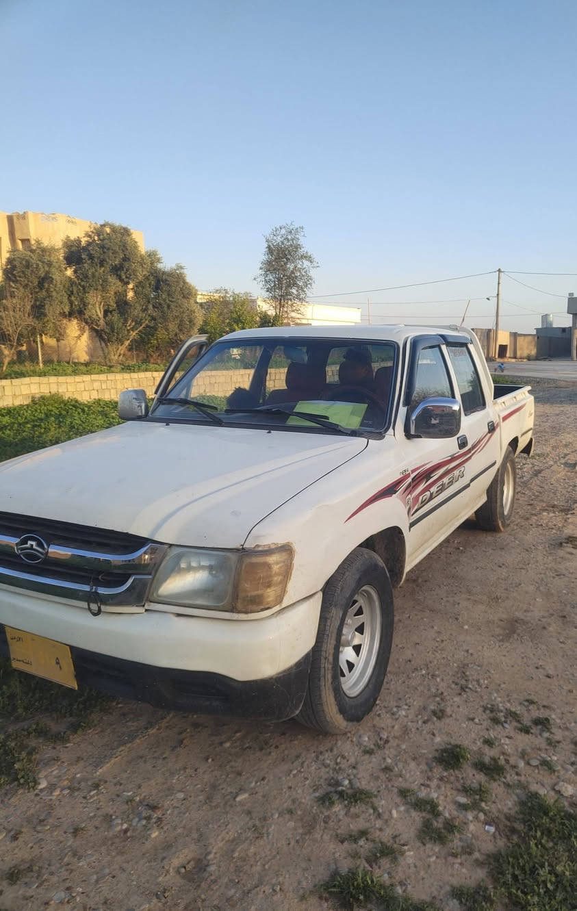 دير مديل 2007 لون كير ومحرك شرط منفيس بيه اوراق.             سعر السياره. 30ورقه بيه مجال.المكان كركوك قضاء الحويجه .رقم الهاتف***********
